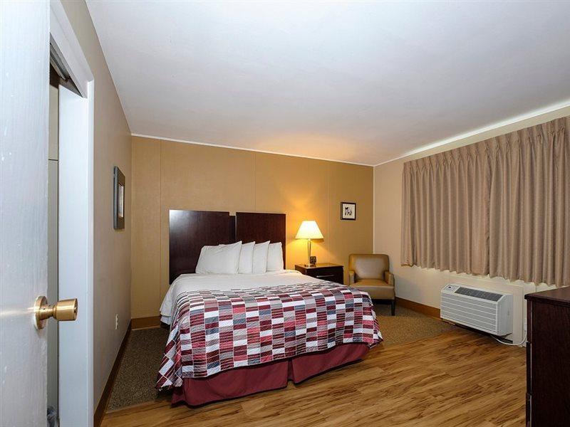 Red Roof Inn And Suites Herkimer מראה חיצוני תמונה